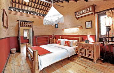 Yangshuo Village Inn boutique Yangshuo guesthouse farmhouse loft room
